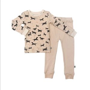finn + emma two-piece wild horse pajama set